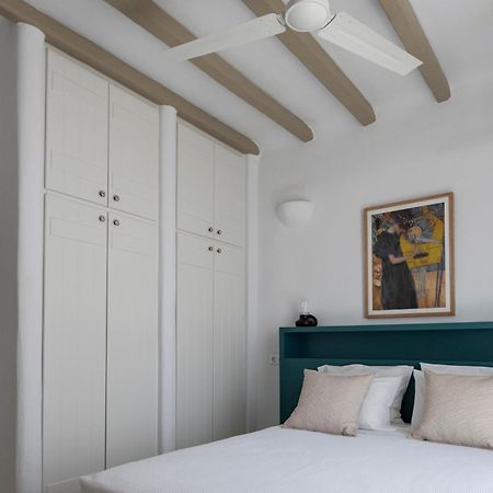 Orasea Villa With Private Pool Páros 外观 照片
