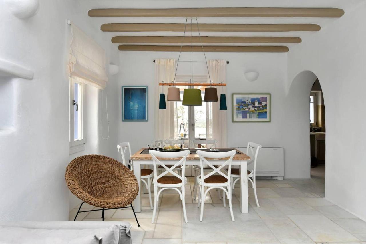 Orasea Villa With Private Pool Páros 外观 照片
