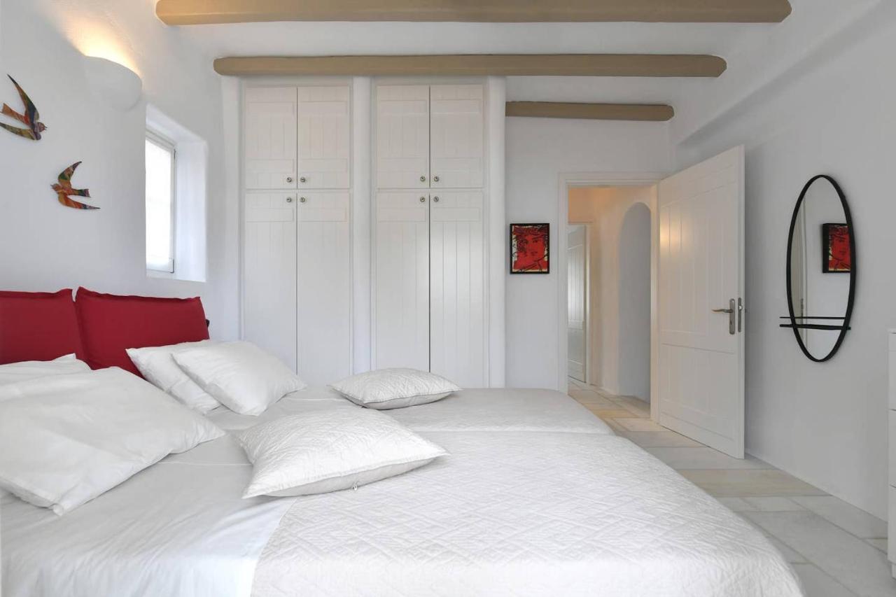 Orasea Villa With Private Pool Páros 外观 照片