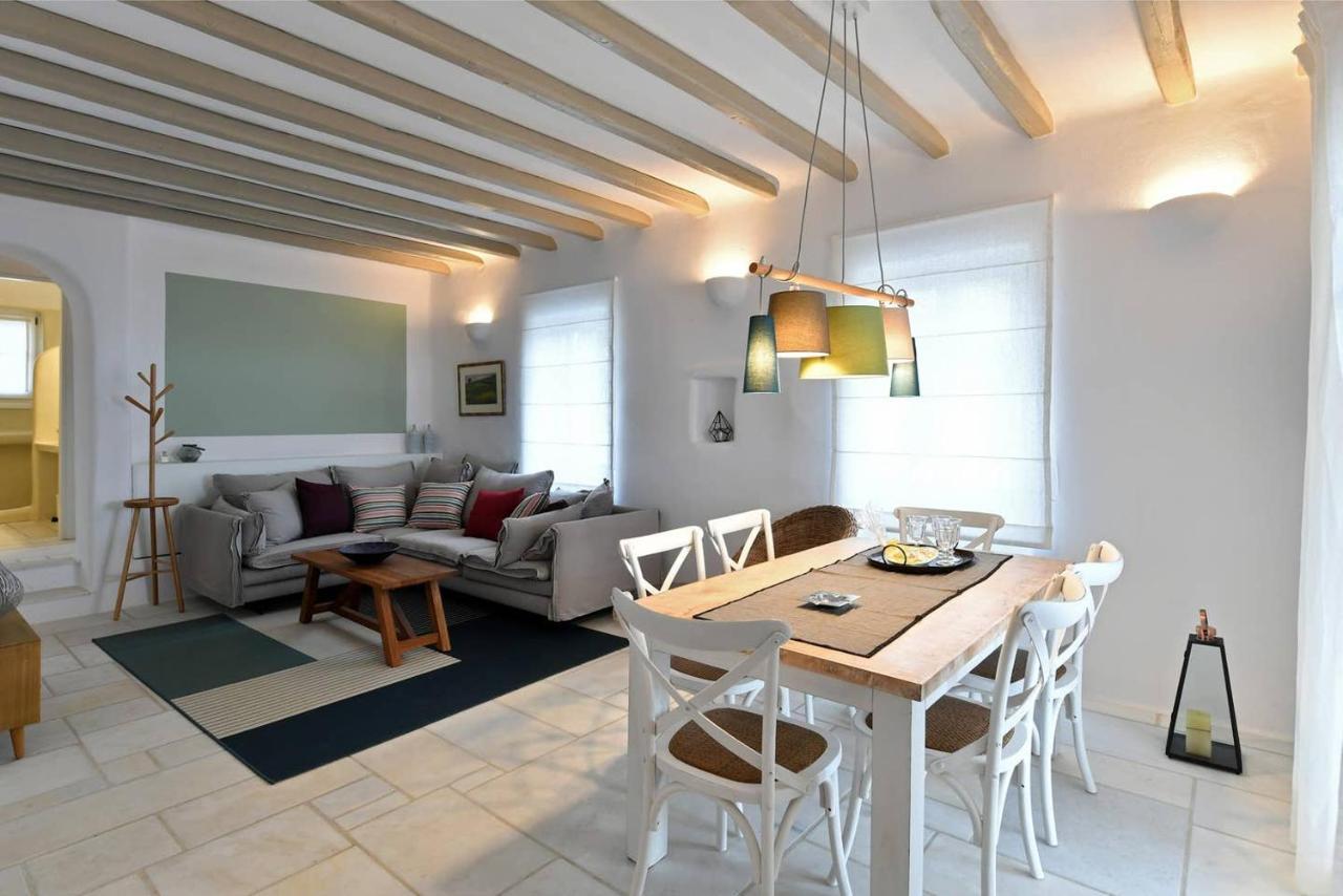 Orasea Villa With Private Pool Páros 外观 照片