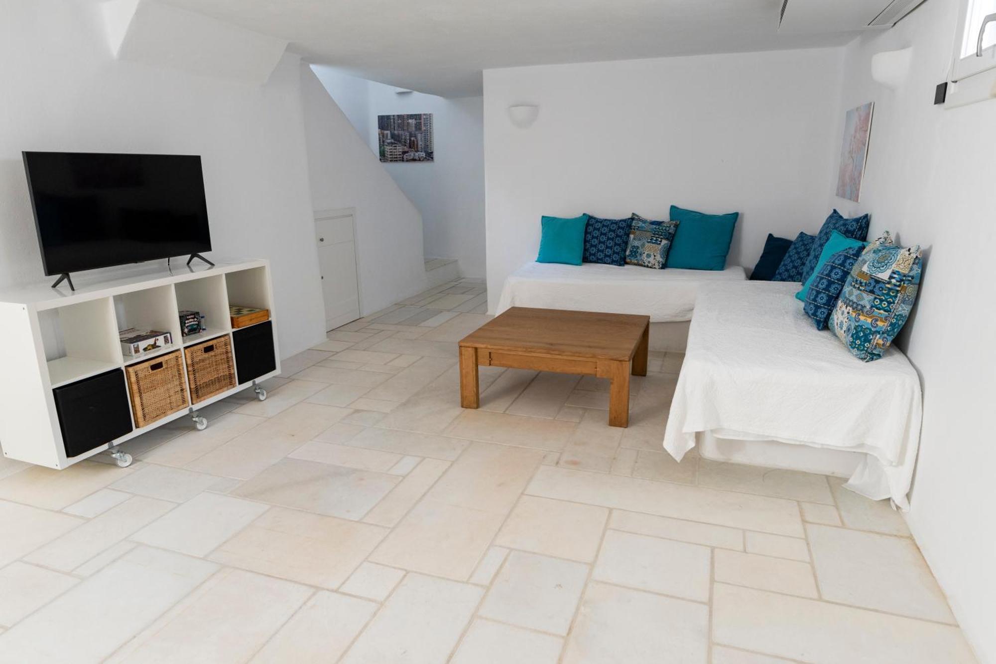 Orasea Villa With Private Pool Páros 外观 照片